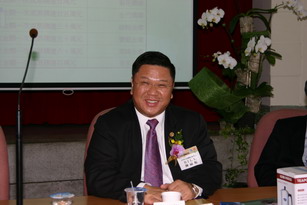 08-09_DGN-Bill