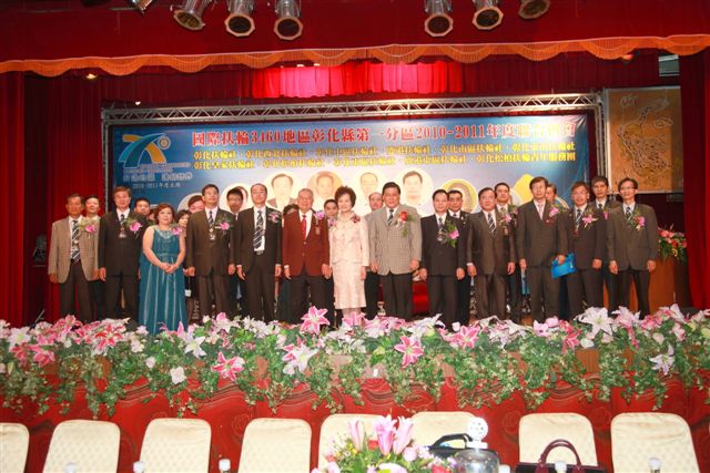 1112U_154.jpg