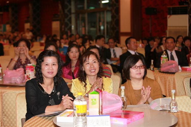 1112U_325.jpg