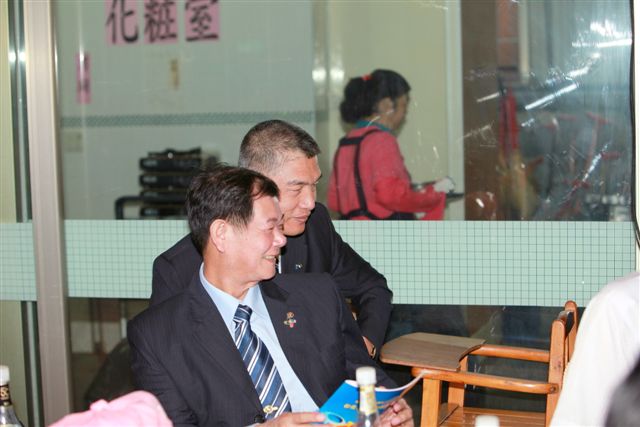 1112U_337.jpg