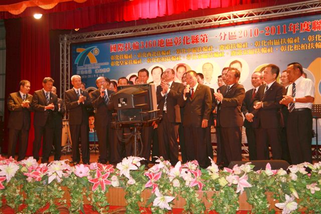 1112U_704.jpg