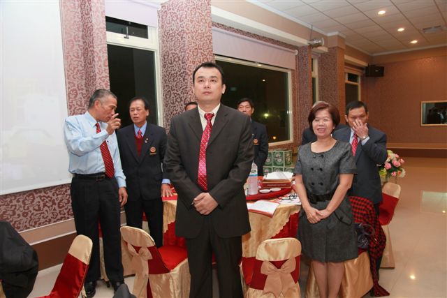 5LuE128.jpg