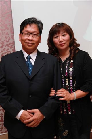 5LuE482.jpg