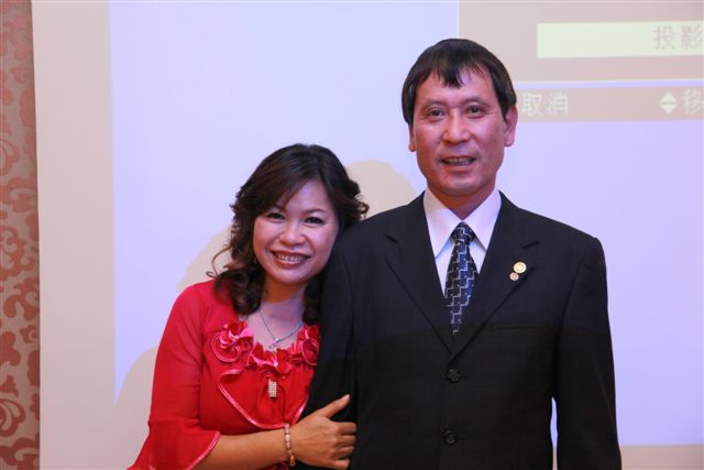 5LuE498.jpg