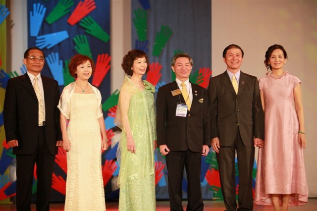 201003EVGR_33.jpg