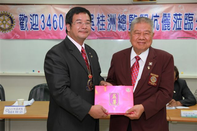 990810CR_157.jpg