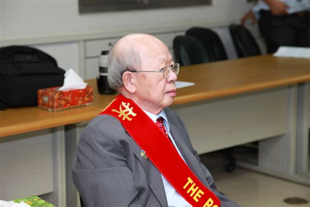 990810CR_170.jpg