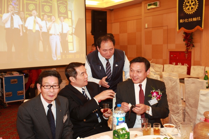 30Yrs326.jpg