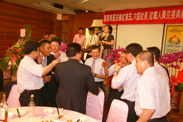LuE345.jpg
