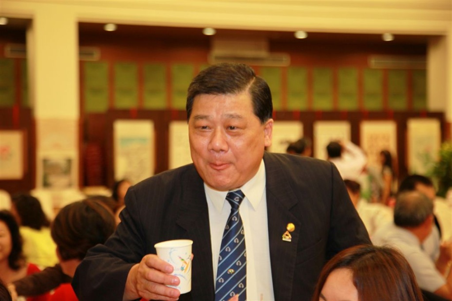 A_747.jpg