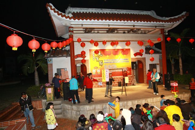 Lantern127.jpg