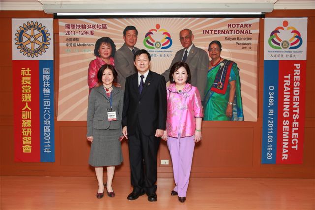 2011-12P_12.jpg