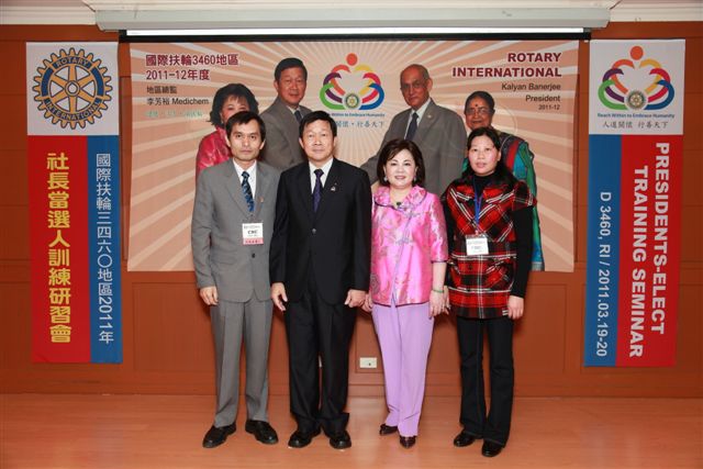 2011-12P_37.jpg