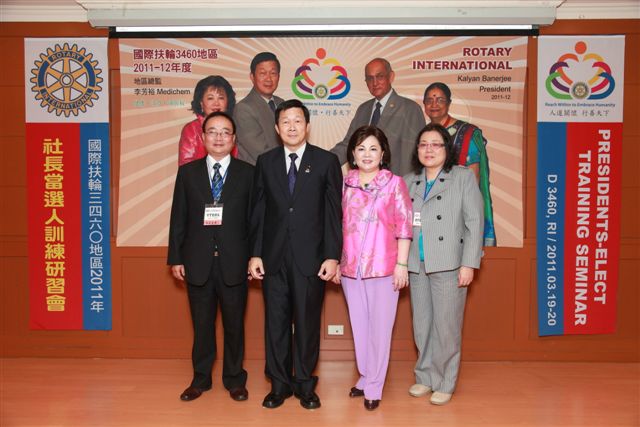 2011-12P_60.jpg