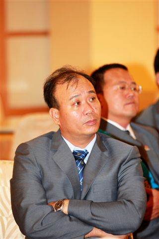 YEN93.jpg