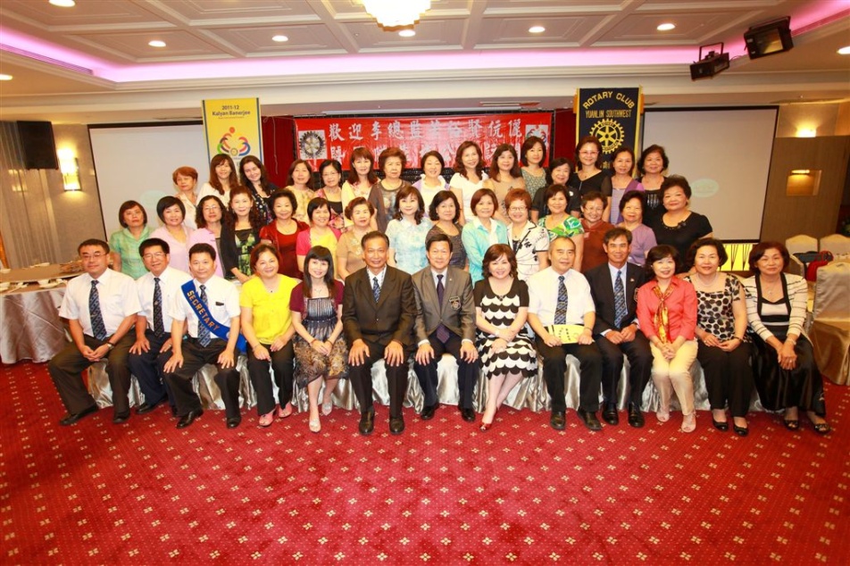 YEW303.jpg