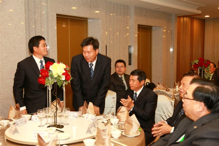 YL80.jpg
