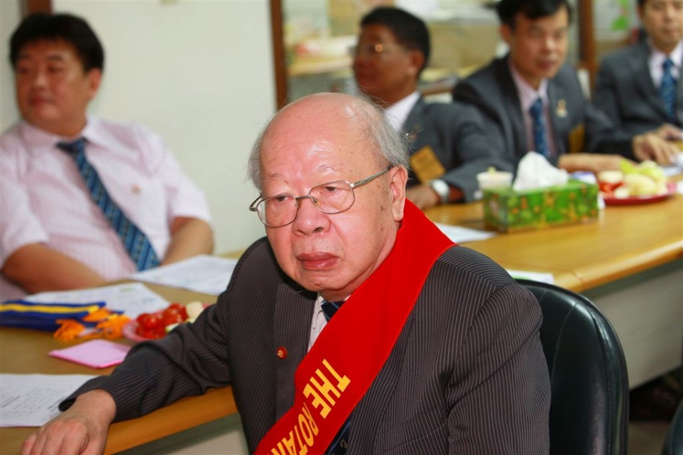 R141.jpg