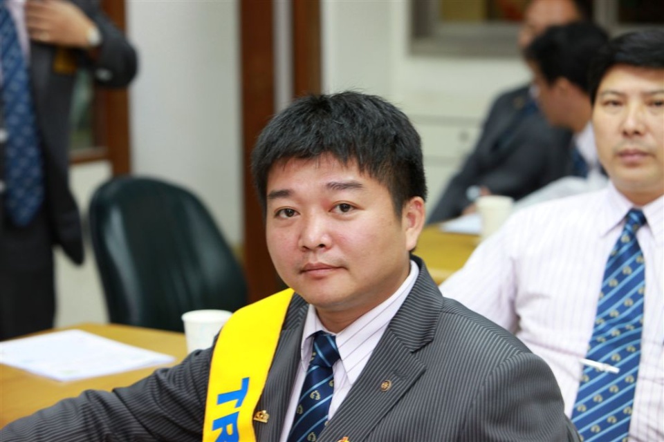 R146.jpg