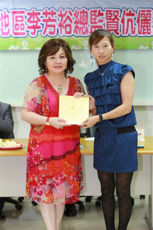 R153.jpg