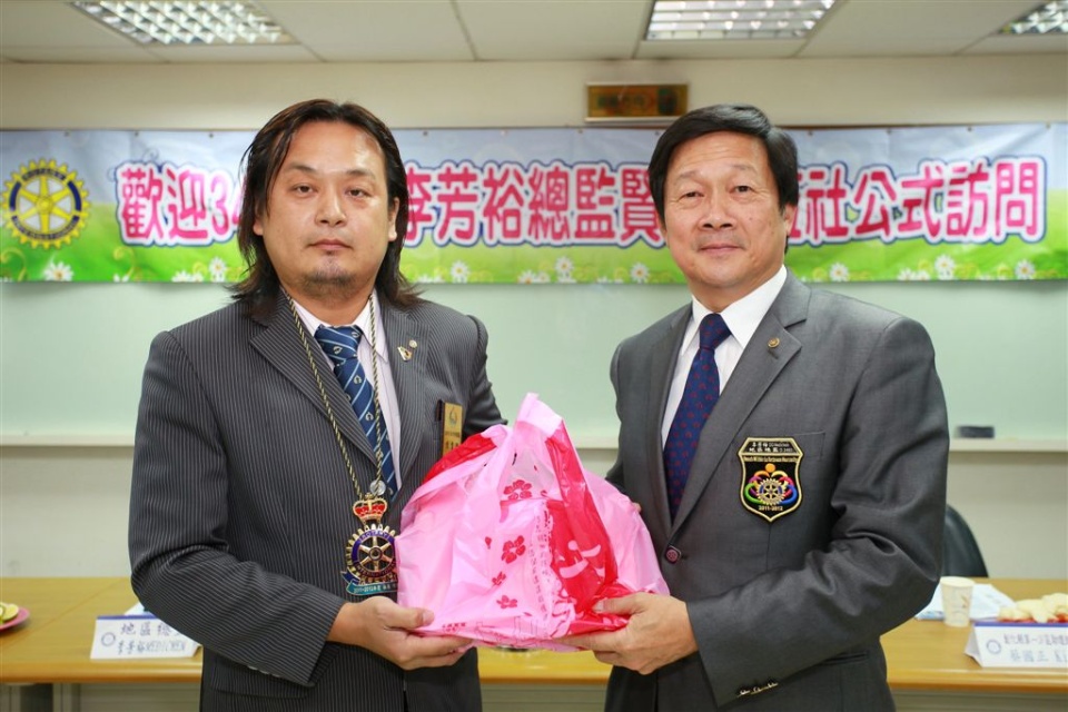 R169.jpg