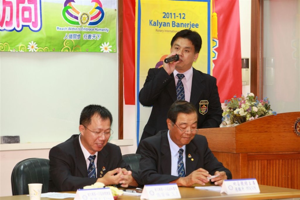 R73.jpg