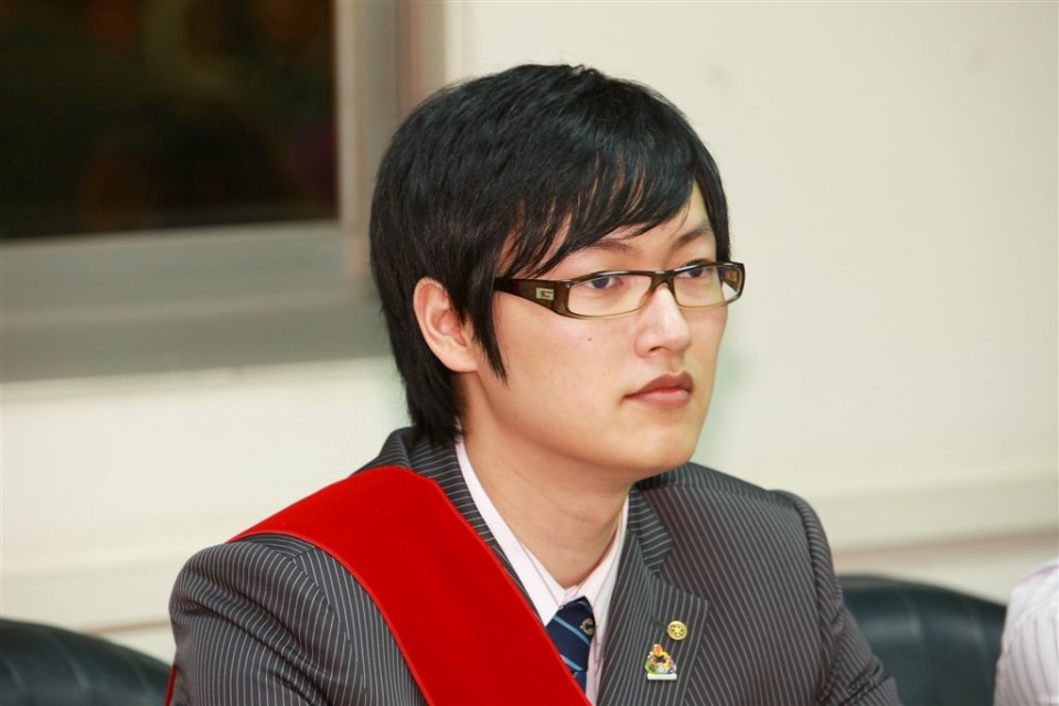 R83.jpg