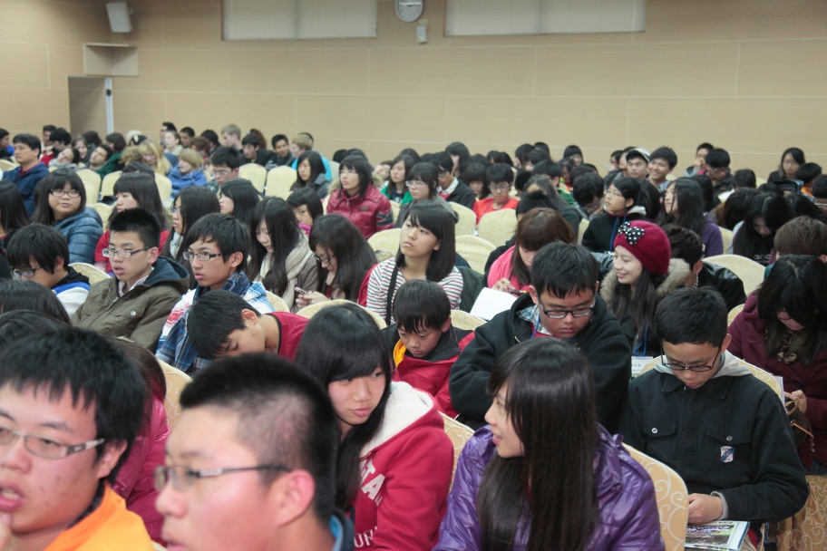 RYLA143.jpg