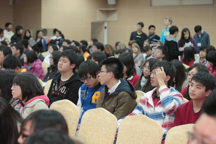 RYLA204.jpg