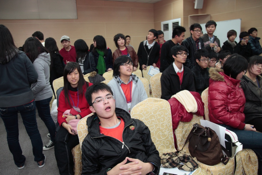 RYLA275.jpg