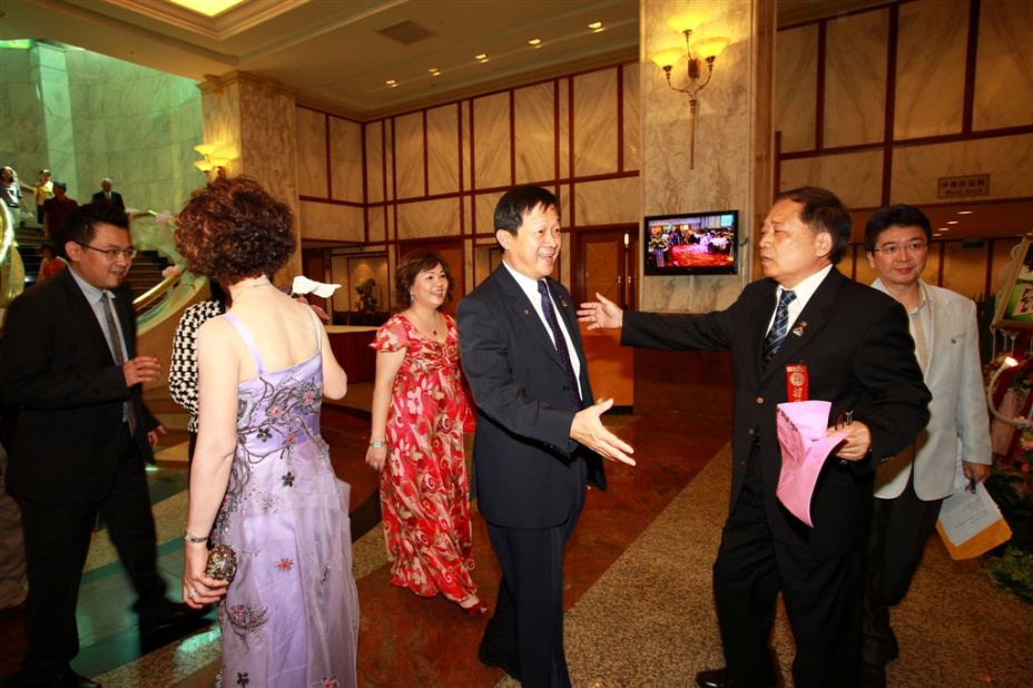 C06.jpg