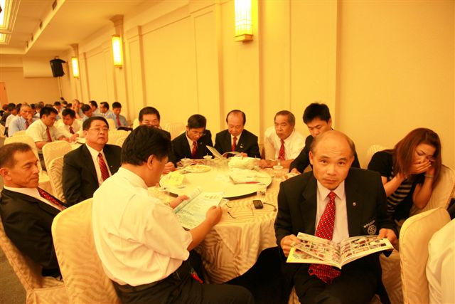 195.jpg