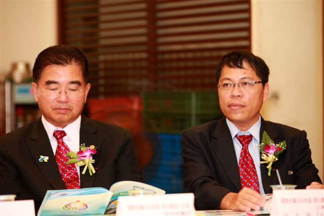 SiHu132.jpg