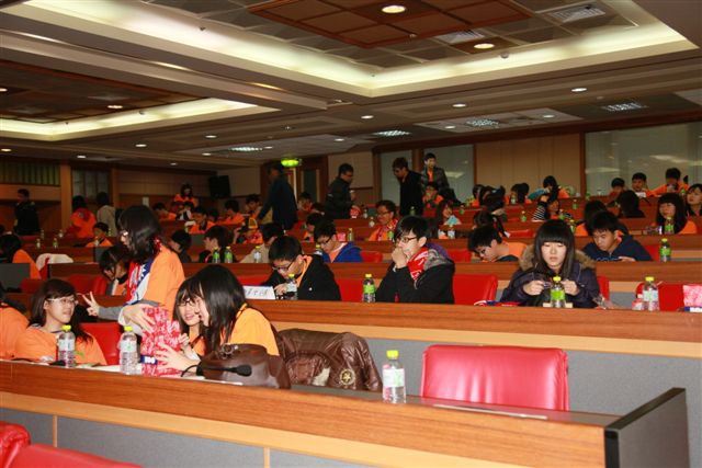 RYLA31.jpg