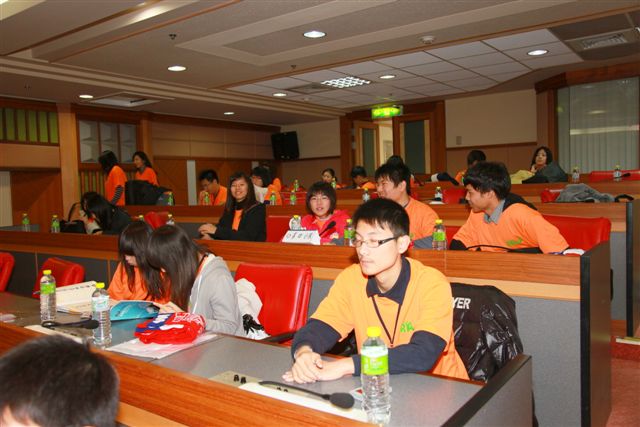 RYLA51.jpg