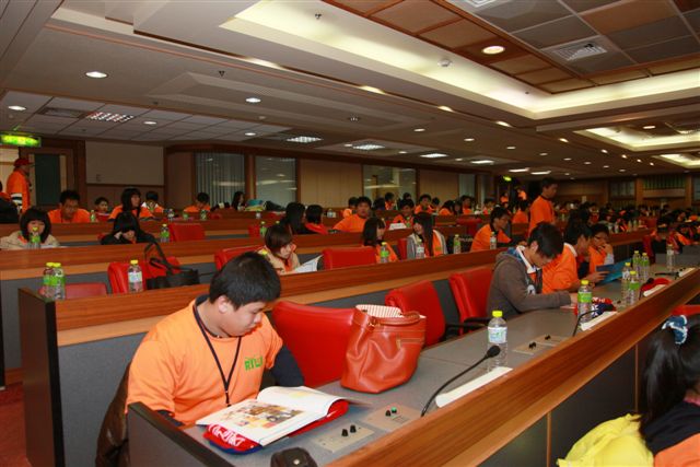 RYLA61.jpg