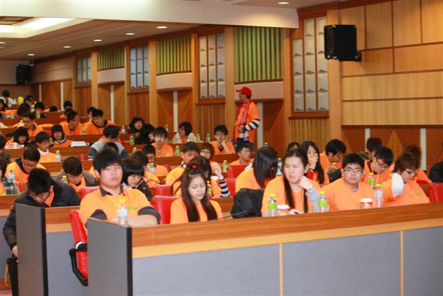 RYLA109.jpg