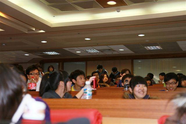 RYLA582.jpg