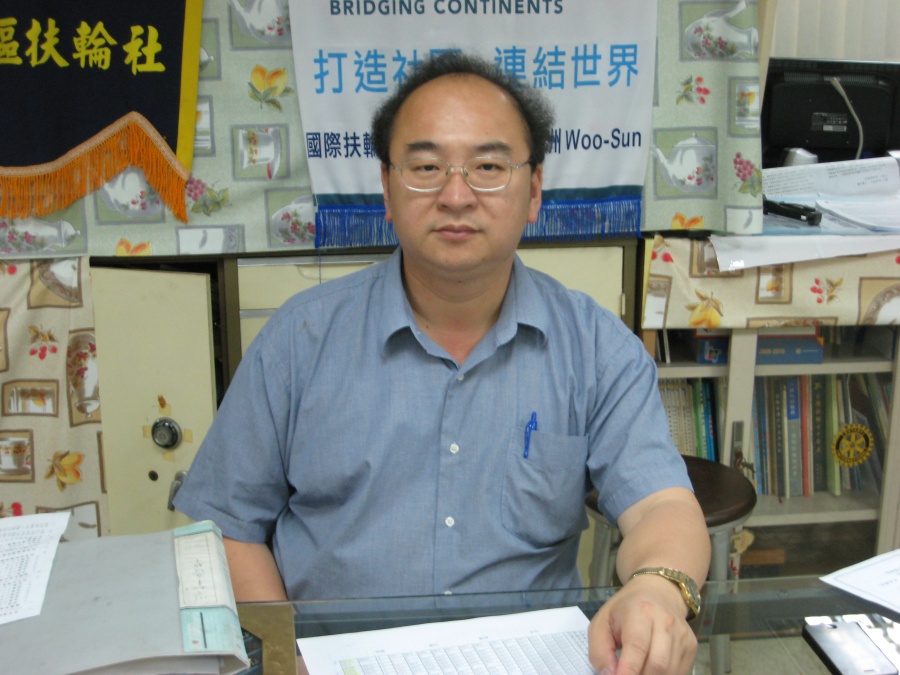 B1270.jpg