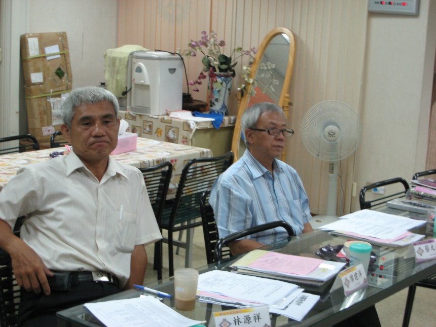 09.jpg