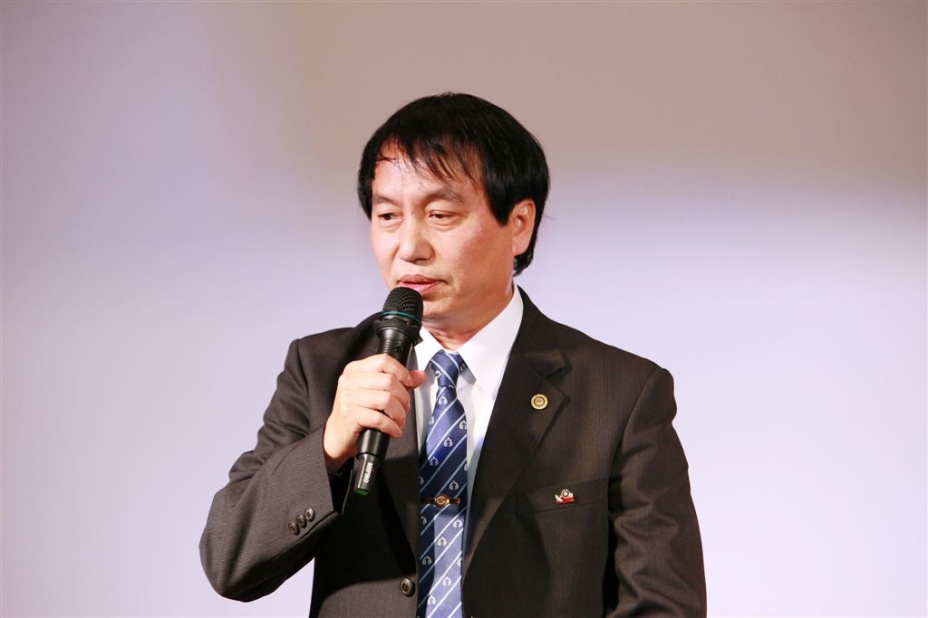 EV82.jpg