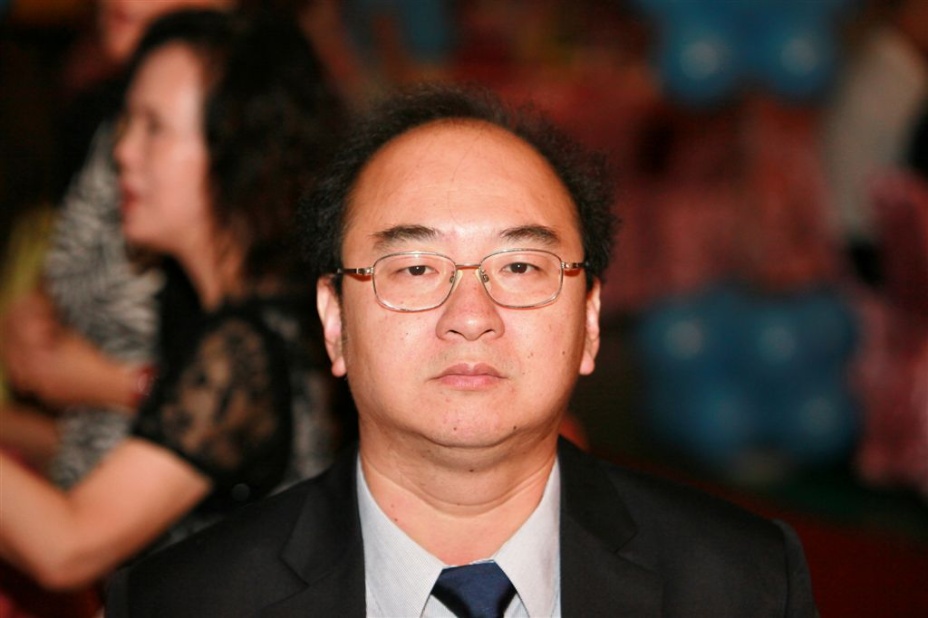 E017.jpg