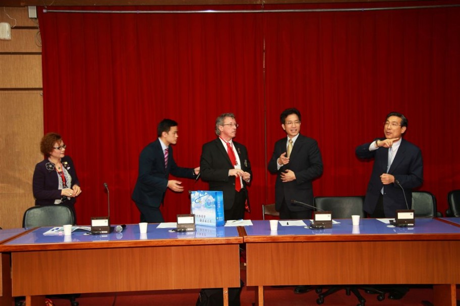 GSE079.jpg