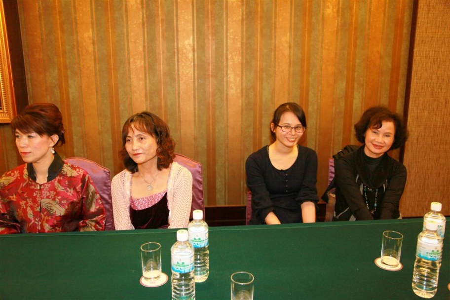 W76.jpg