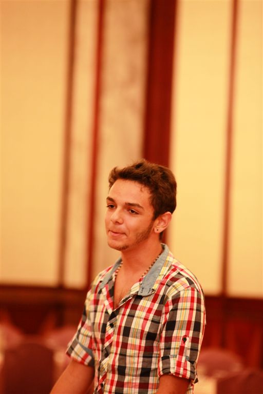 Yi163.jpg