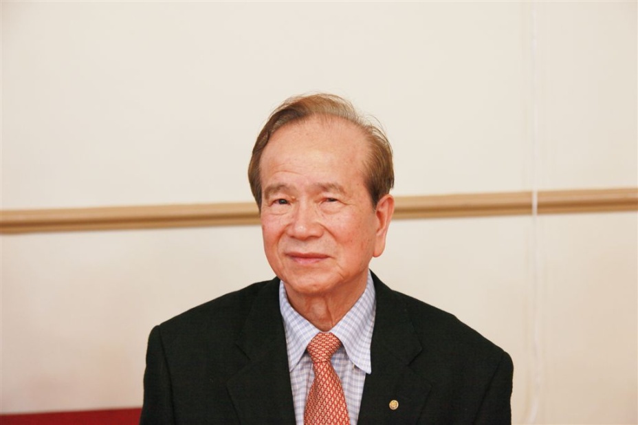 L1500_60.jpg