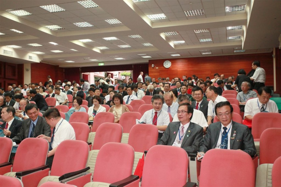 dm048.jpg