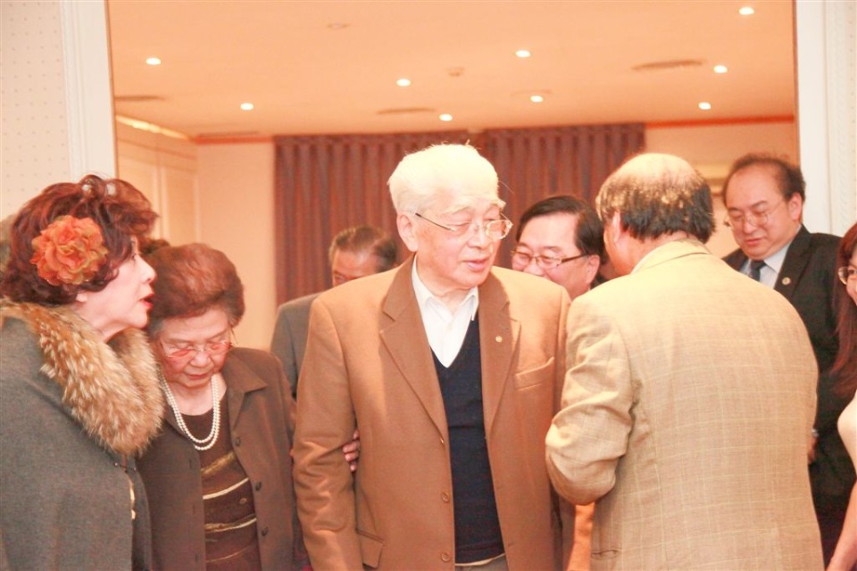 pdg_175.jpg