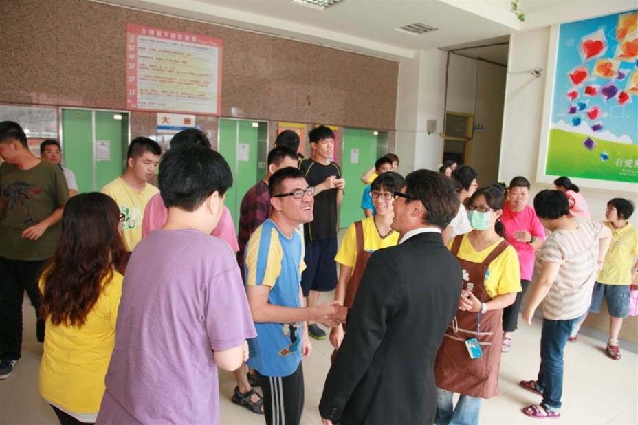 m022.jpg