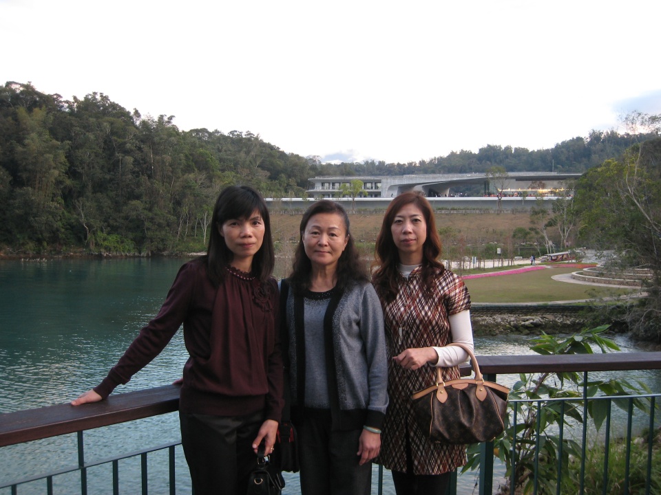 S1027.jpg